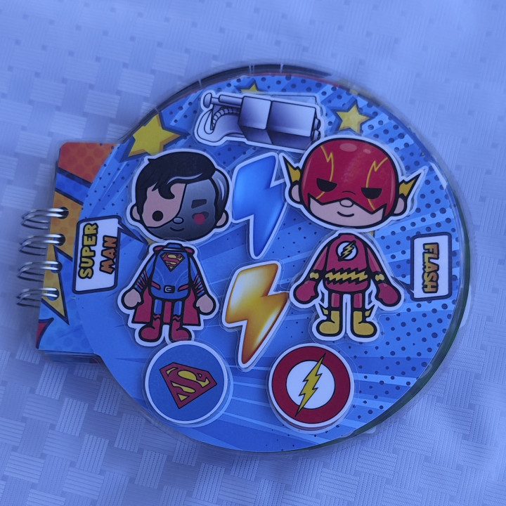 Universo Super Héroes - Redondo