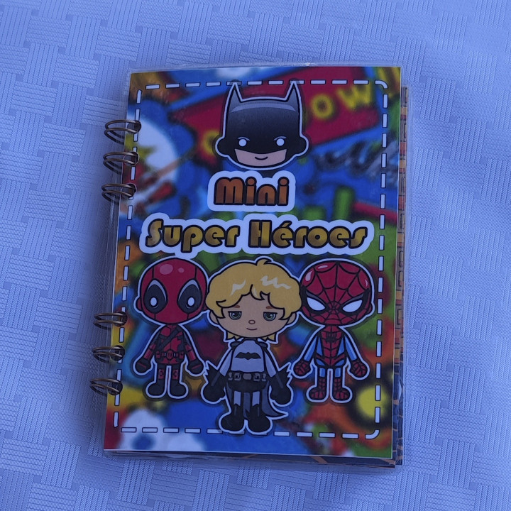 Universo Super Héroes - mini