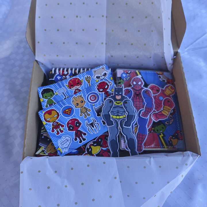 Set Universo Super Héroes completo